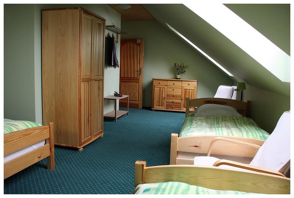 Krokus Apartment Пиецховице Стая снимка