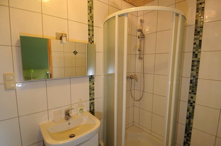 Krokus Apartment Пиецховице Екстериор снимка