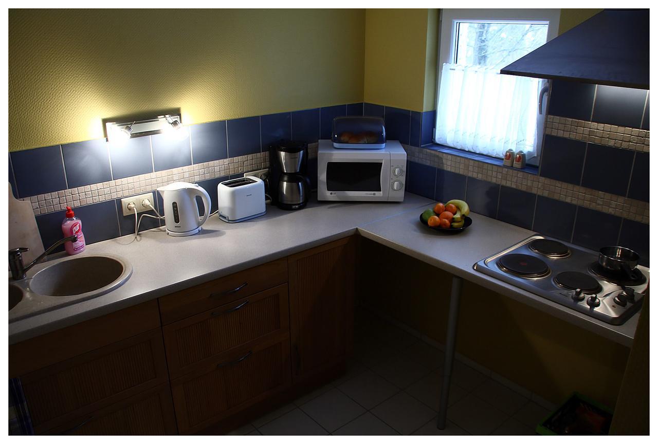 Krokus Apartment Пиецховице Екстериор снимка
