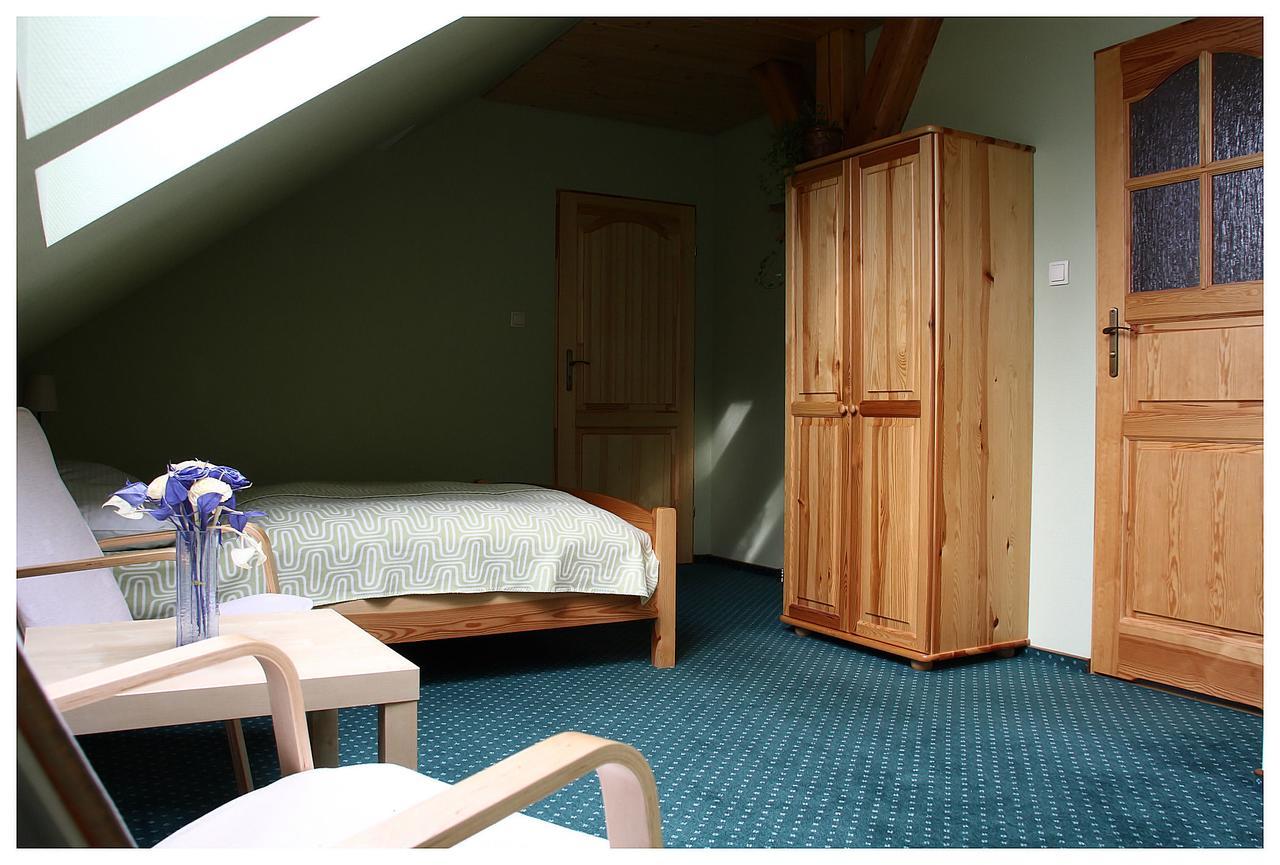 Krokus Apartment Пиецховице Екстериор снимка